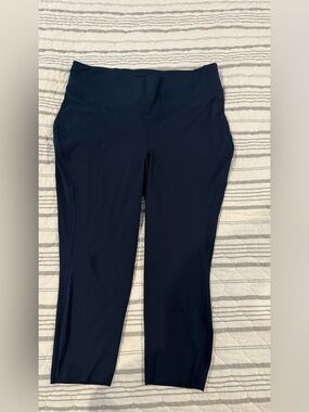 lululemon athletica Navy High-Rise Cropped Leggings